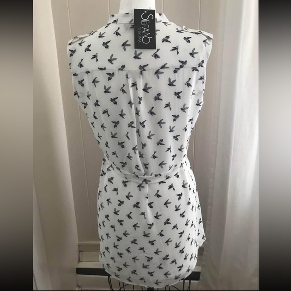Black and White Bird Print Blouse with matching print belt loop - Picture 2 of 4